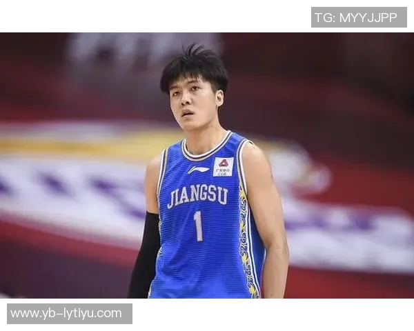 CBA自由球员新名单揭晓黄荣奇李安田宇恒卡米然引关注